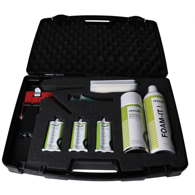 PLI 00 - Kit de reparación de plásticos