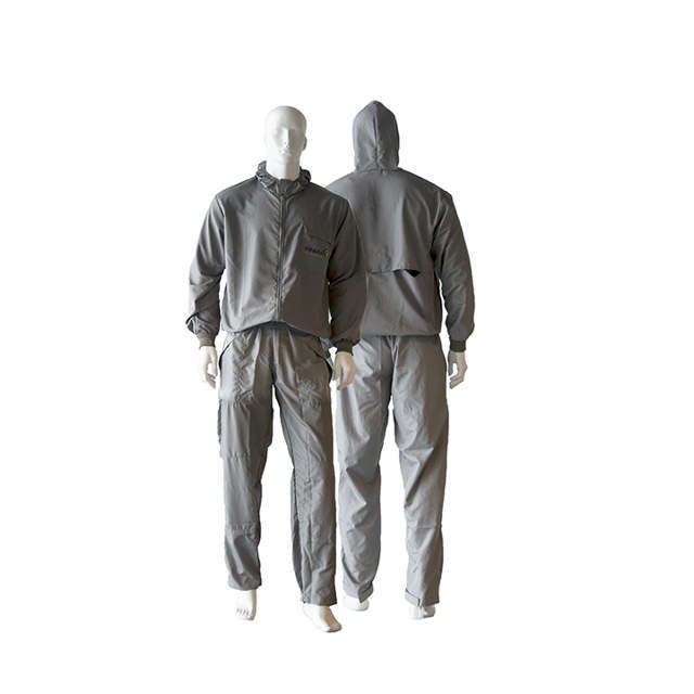 TPJ 09 - Chaqueta de poliéster - L