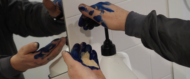 Colad führt ein komplettes Sortiment an Handreinigern ein.