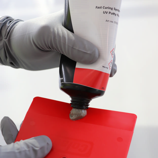 UV-Spachtelmasse Fein