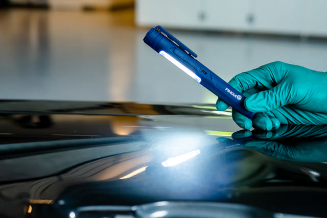 DPL 20 - Linterna de doble iluminacion (20 udes. en displaybox)