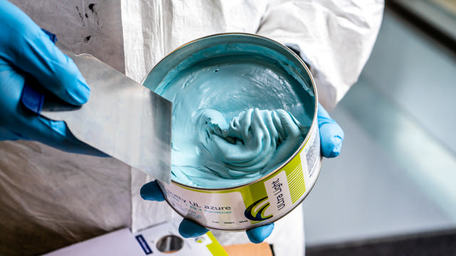 GAP 31 - Masilla de poliéster UL Azure 1kg +catalizador