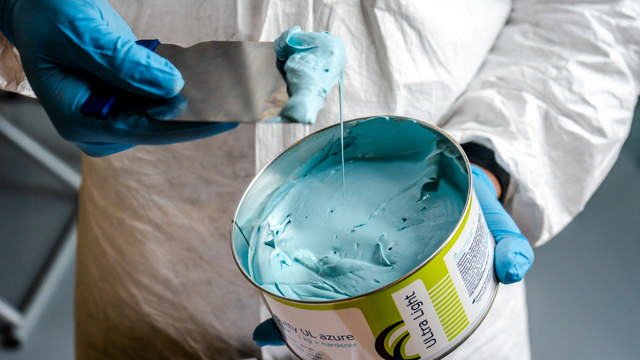 GAP 31 - Masilla de poliéster UL Azure 1kg +catalizador