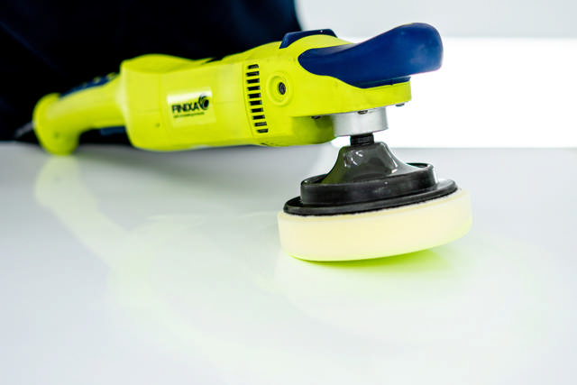 POL 55 - Pulidora eléctrica 1050 W / 700-2500 RPM